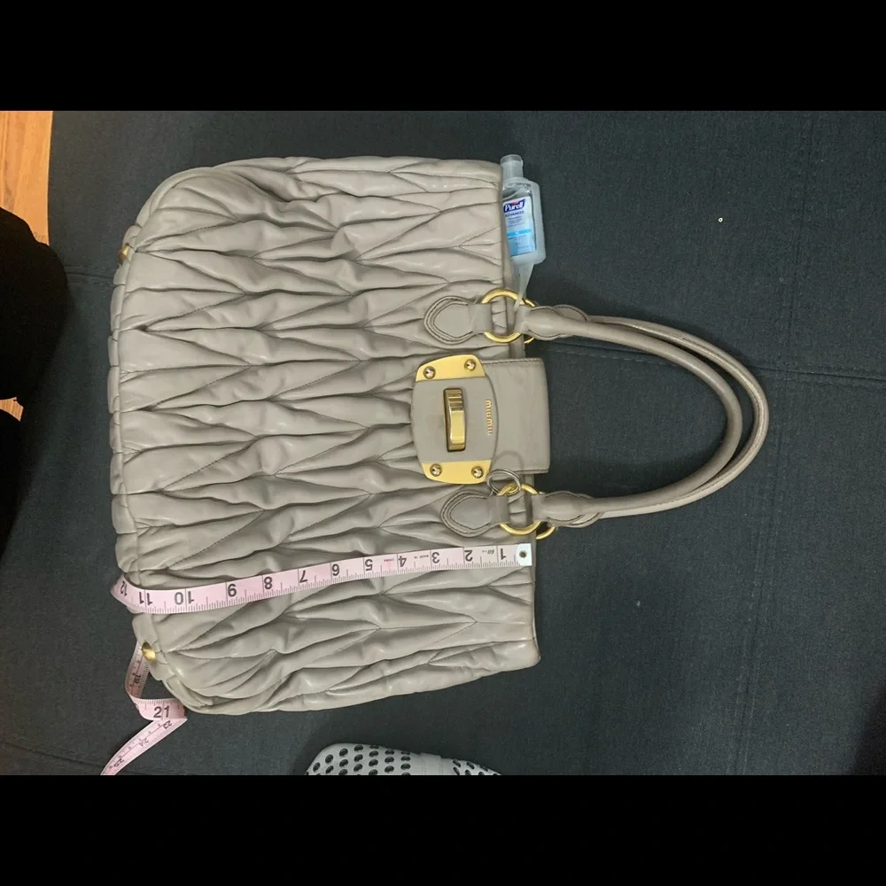 miu miu tote purse - Picture 5 of 16